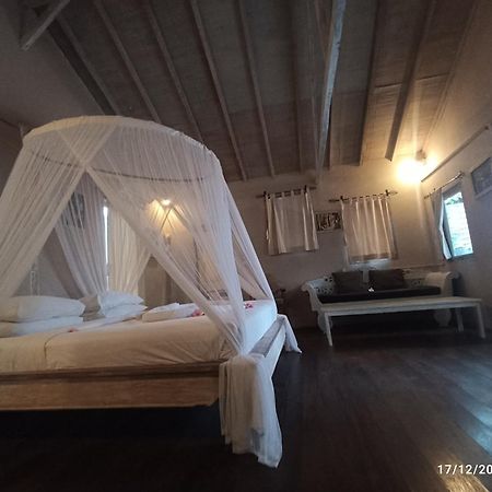Martine Private Villa Gili Trawangan Exterior foto